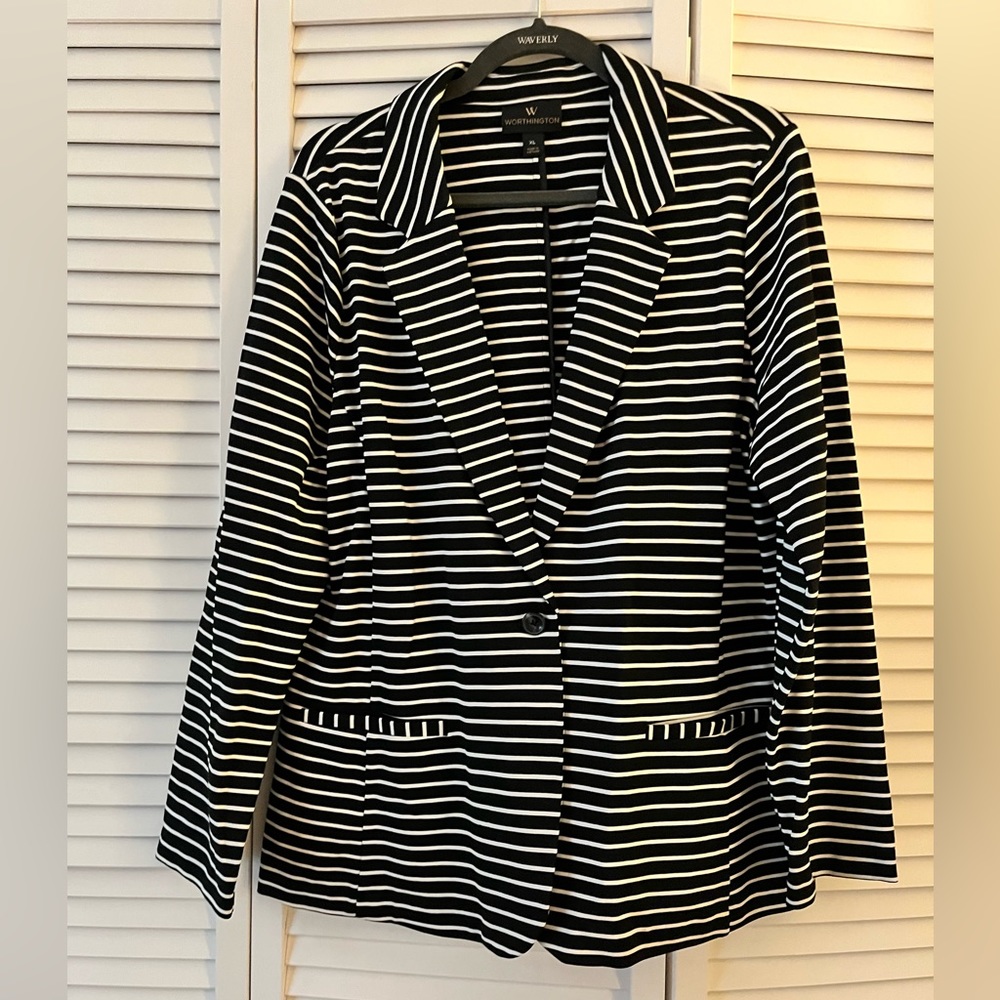 Worthington black and white striped blazer - XL